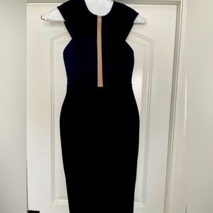 Dalia MacPhee size 4